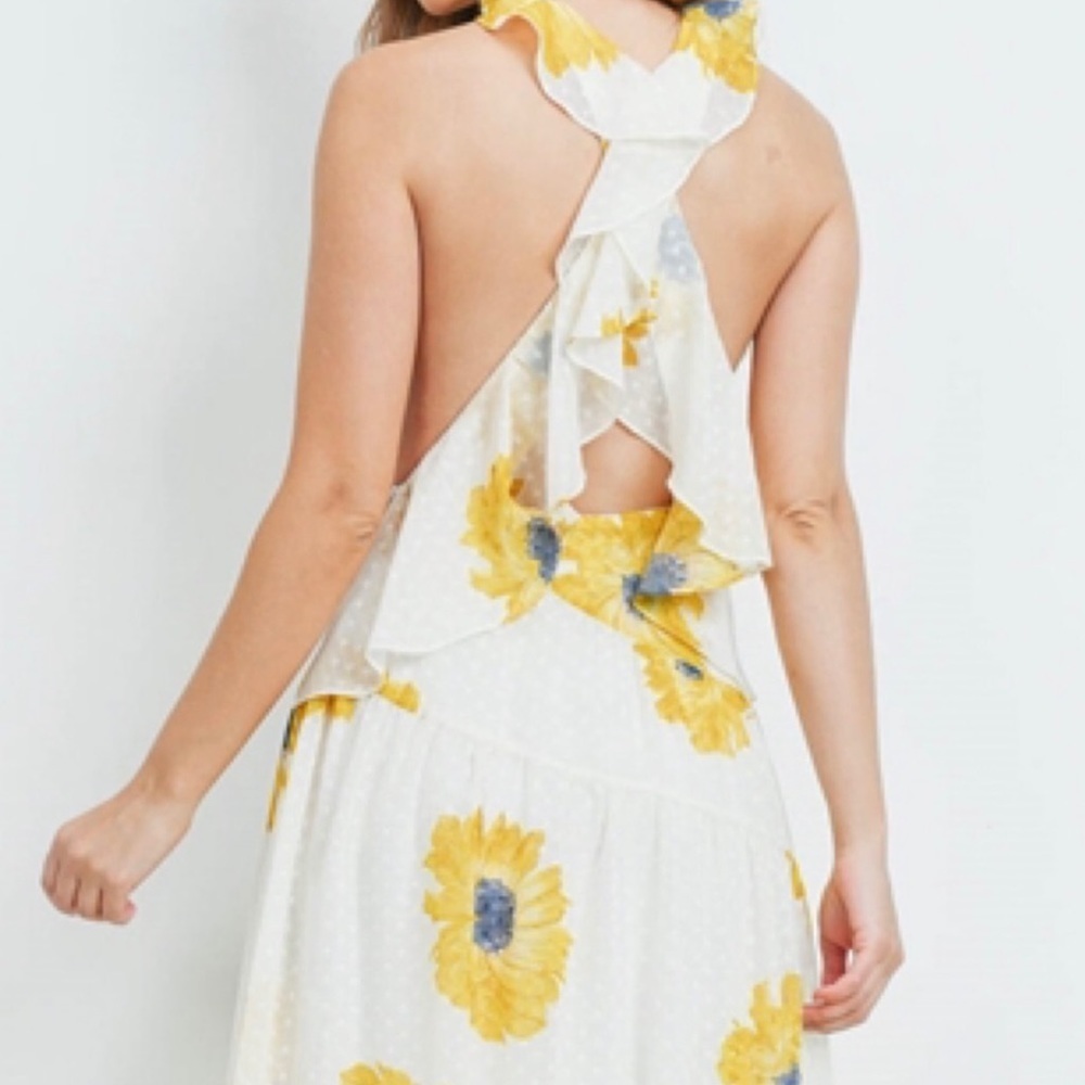 New! Clearance 🔥Ruffled Floral Halter Cross Back Maxi Dress - Picture 8 of 8